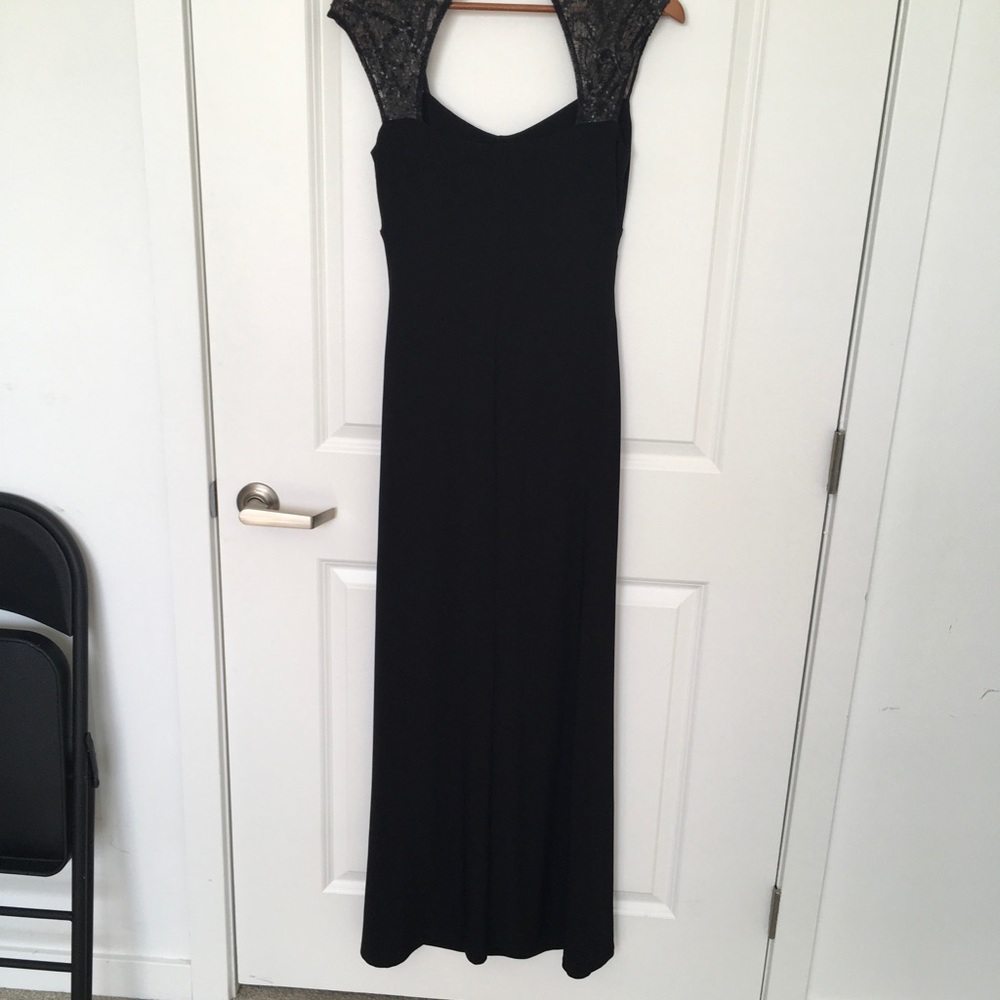 BLACK EVENING DRESS - Picture 3 of 3